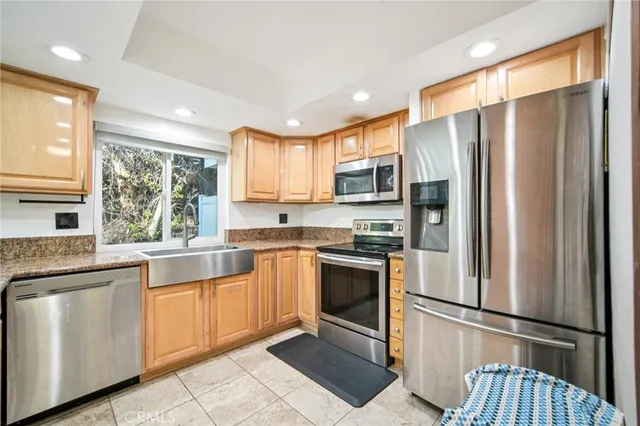 $740,000 | 22235 Vista Verde Drive, Lake Forest, CA 92630