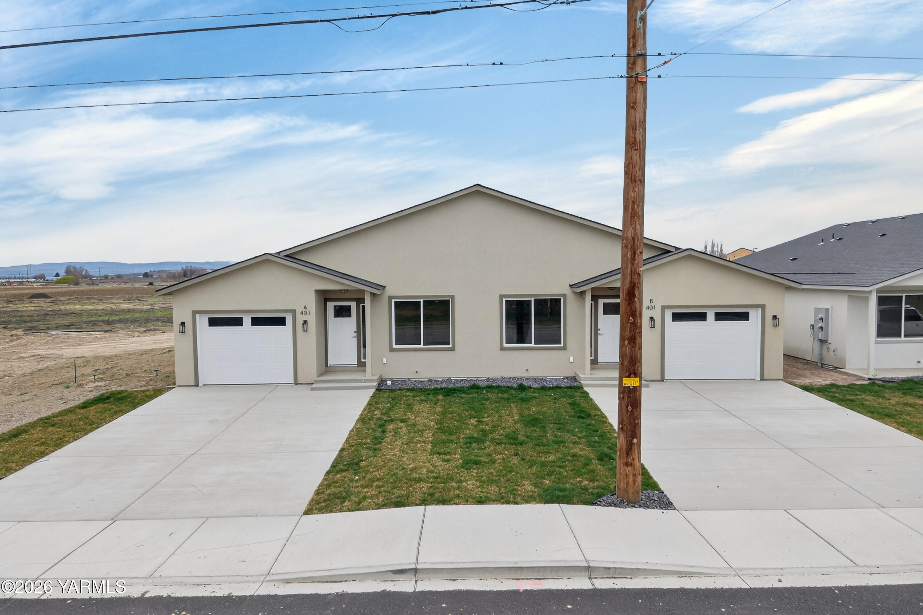 401 West Bonnieview Road Grandview, WA 98930 - Photo 3 of 35 DJI_20260315154111_0101_D