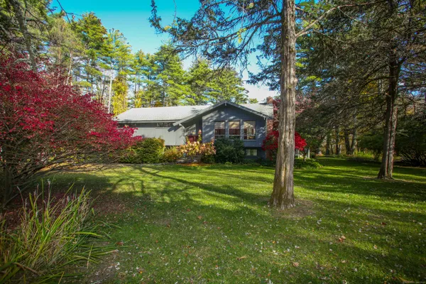 $775,000 | 118 Washinee Heights Road, Salisbury, CT 06068