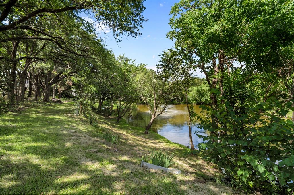 4301 Briarhaven Road Fort Worth, TX 76109 - Photo 36 of 40