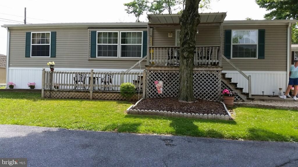 48 Conrad Lane Lititz, PA 17543 - Photo 1 of 16