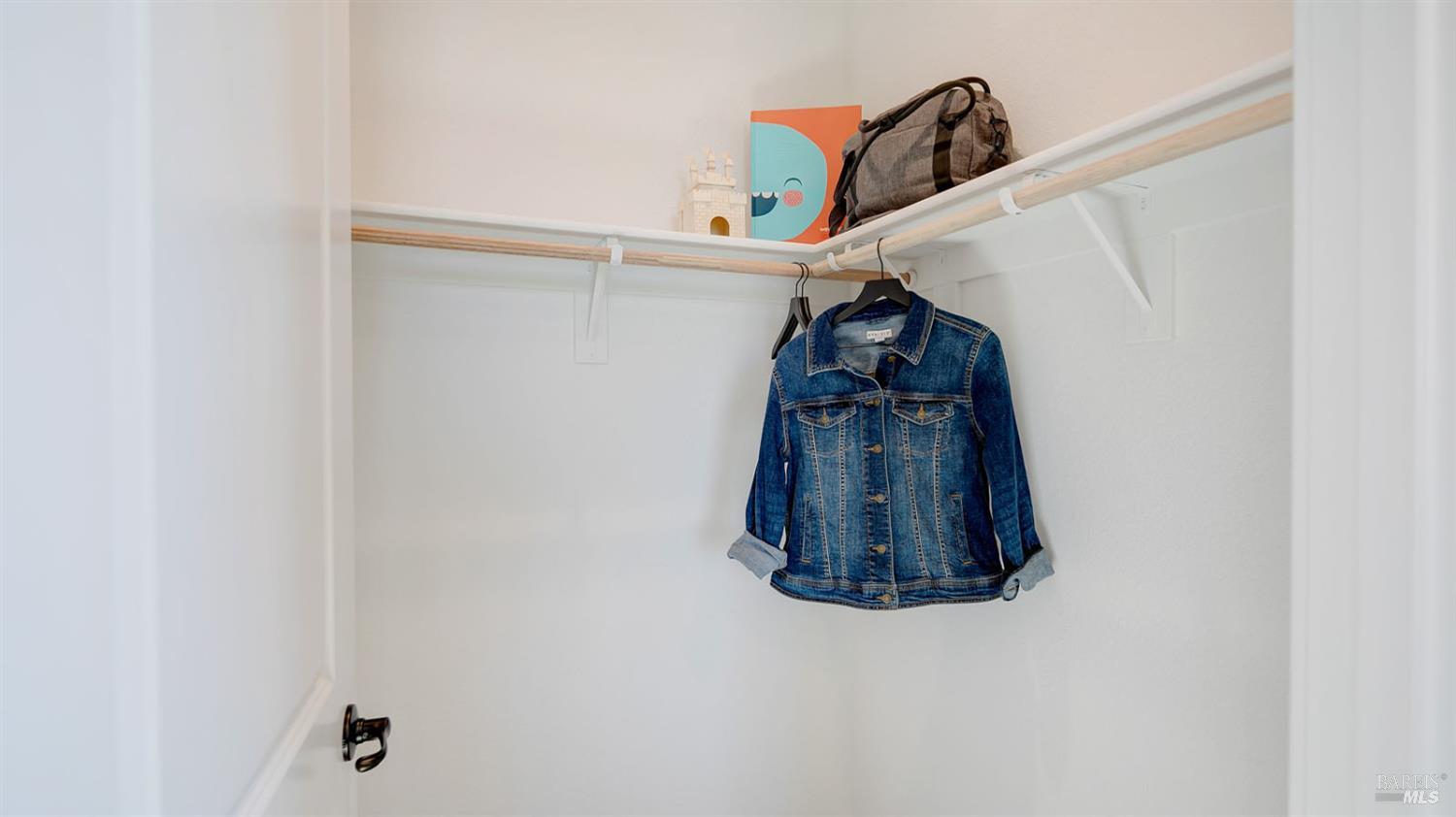 2640 Hopscotch Street Rio Vista, CA 94571 - Photo 40 of 51 a close view of walk in closet