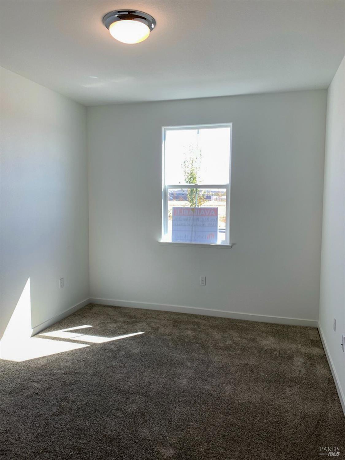 2640 Hopscotch Street Rio Vista, CA 94571 - Photo 9 of 51 an empty room with a window