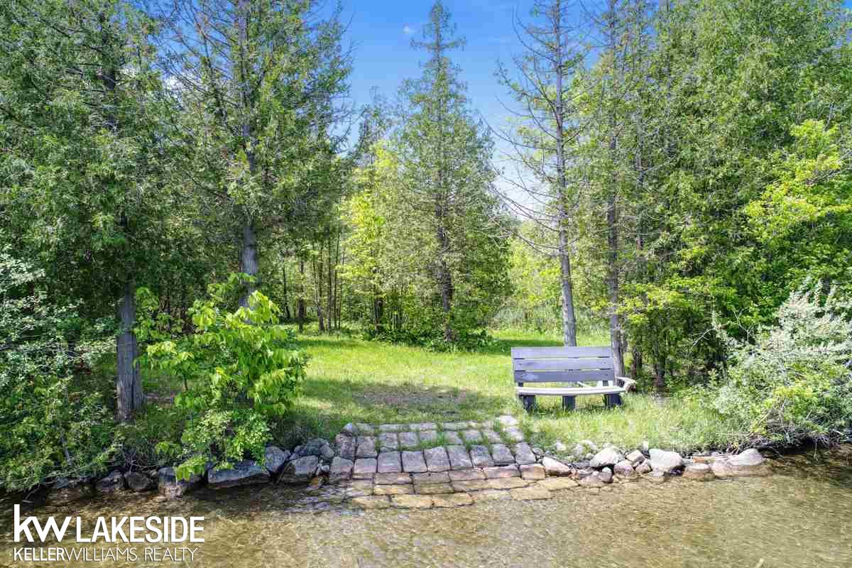 7400 Deer Lake Road Clarkston, MI 48346 - Photo 12 of 42