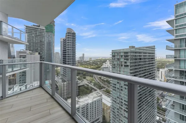 $2,750 | 1100 South Miami Avenue, Unit 3605, Miami, FL 33130