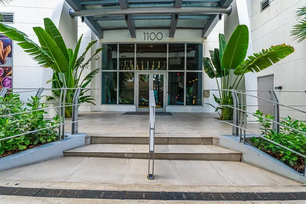 $2,750 | 1100 South Miami Avenue, Unit 3605, Miami, FL 33130