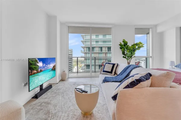 $2,750 | 1100 South Miami Avenue, Unit 3605, Miami, FL 33130