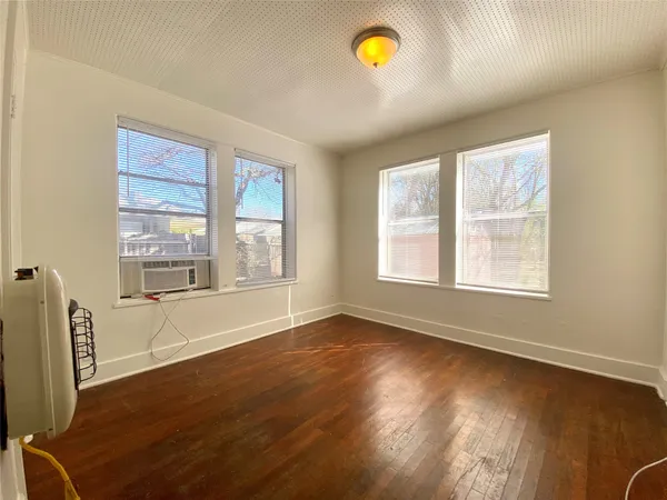 $1,600 | 5009 Avenue G, Unit A, Austin, TX 78751