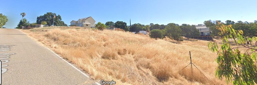 8201 Crotty Way Valley Springs, CA 95252 - Photo 1 of 2 a view of a backyard of the house