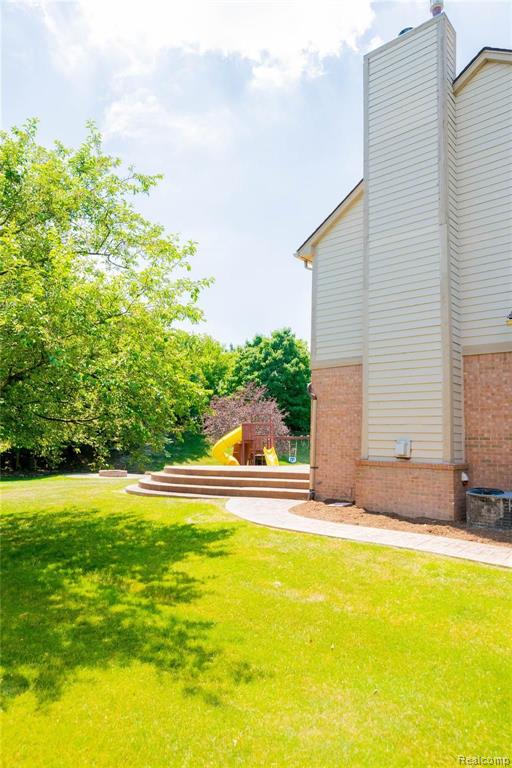 743 Woodfield Way Rochester Hills, MI 48307 - Photo 5 of 27