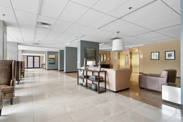 $3,500 | 50 Longwood Avenue, Unit 712, Brookline, MA 02446