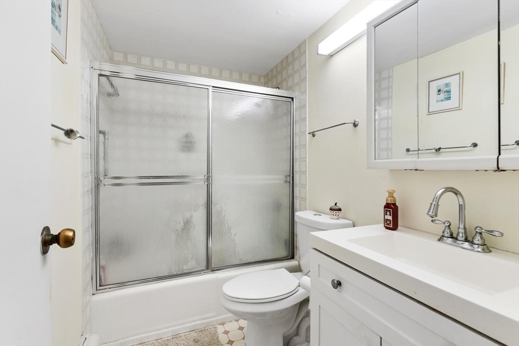 50 Longwood Avenue, Unit 712 Brookline, MA 02446 - Photo 6 of 12