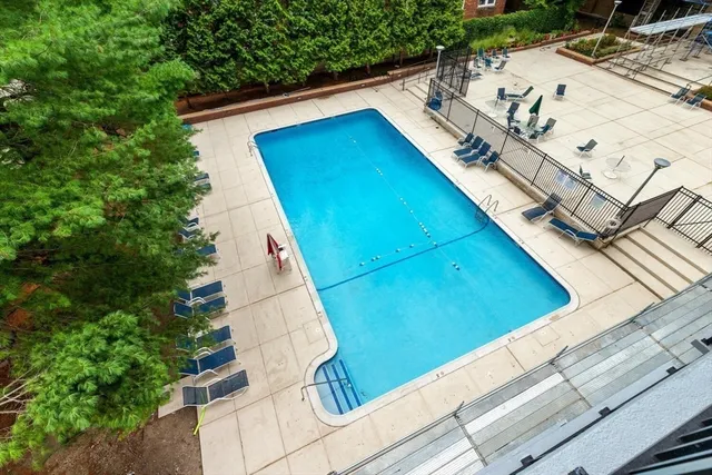 $3,500 | 50 Longwood Avenue, Unit 712, Brookline, MA 02446