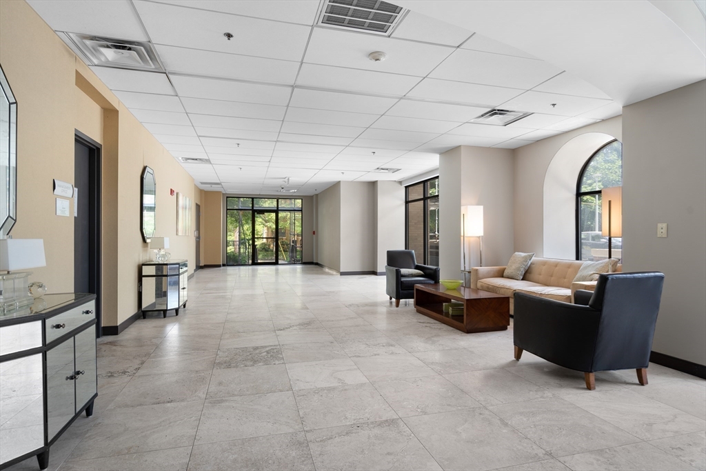 50 Longwood Avenue, Unit 712 Brookline, MA 02446 - Photo 8 of 12