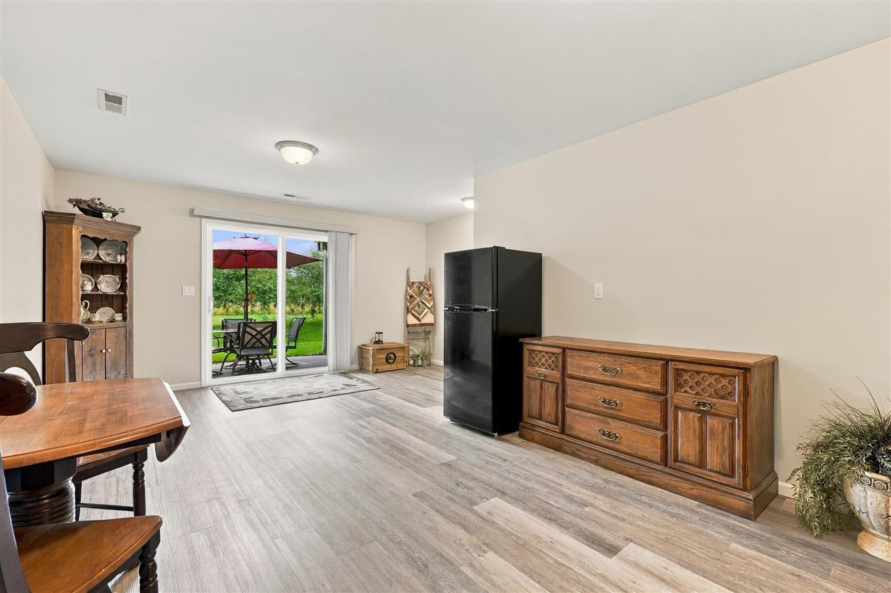 947 5th Street Kalona, IA 52247 - Photo 25 of 47 Gallery Image 25