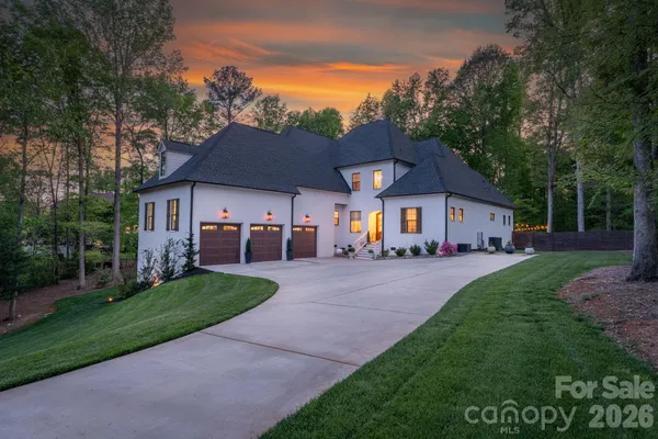$1,249,000 | 365 Stonecliff Lane, Clover, SC 29710