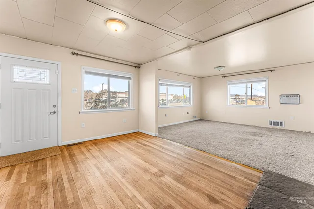 $100,000 | 1115 Airbase Road, Mountain Home, ID 83647