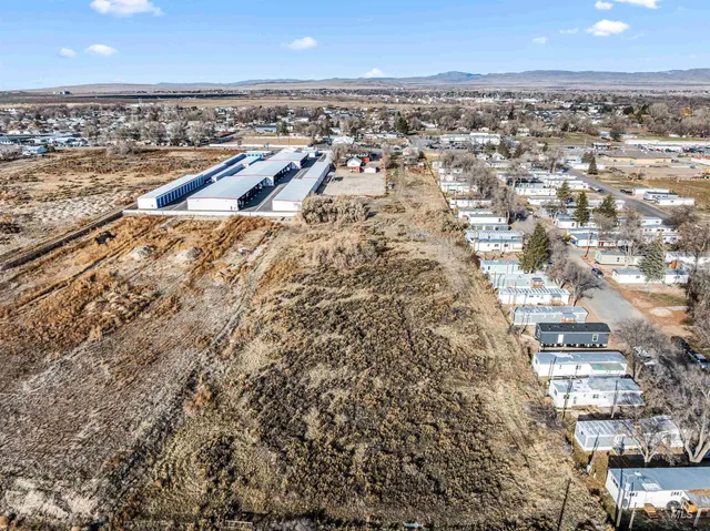 $100,000 | 1115 Airbase Road, Mountain Home, ID 83647