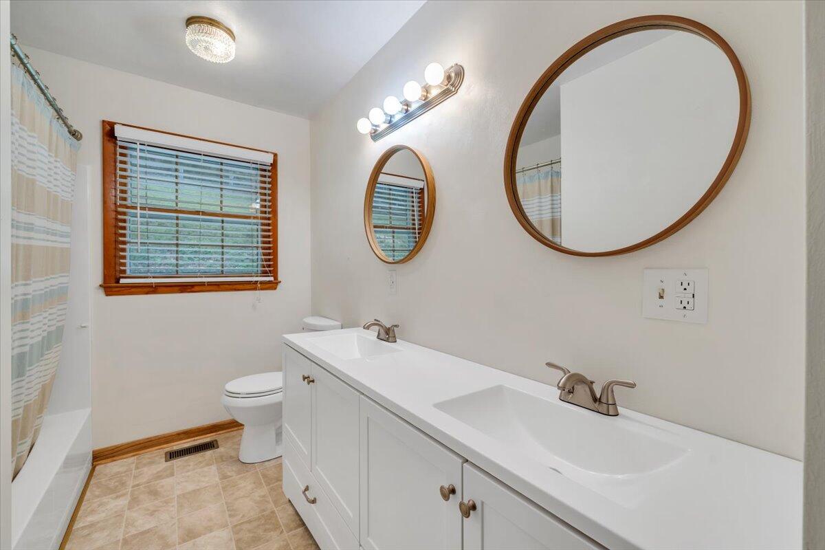 811 Arcadia Road Buchanan, VA 24066 - Photo 20 of 43 20-MIB08778