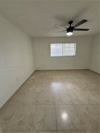 $2,200 | 8851 Northwest 119th Street, Unit 22132, Hialeah Gardens, FL 33018