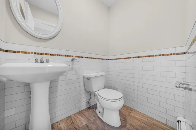 $689,950 | 10 Leone Court, Woodbury, NY 10930