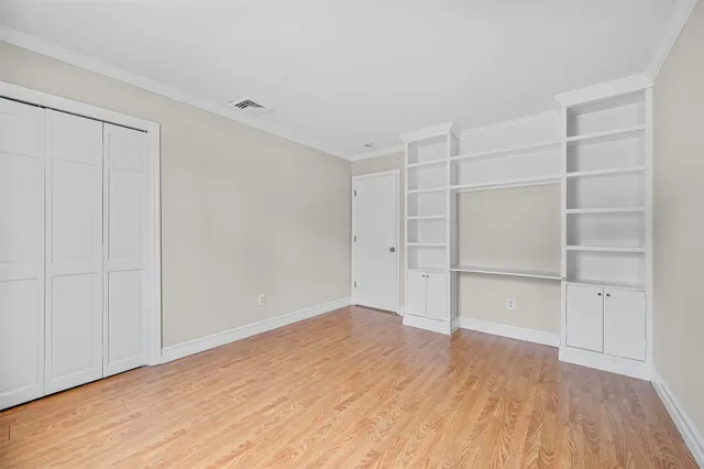 $689,950 | 10 Leone Court, Woodbury, NY 10930