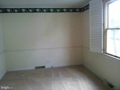 3116 Sollers Point Road Baltimore, MD 21222 - Photo 7 of 8 a view of a small space