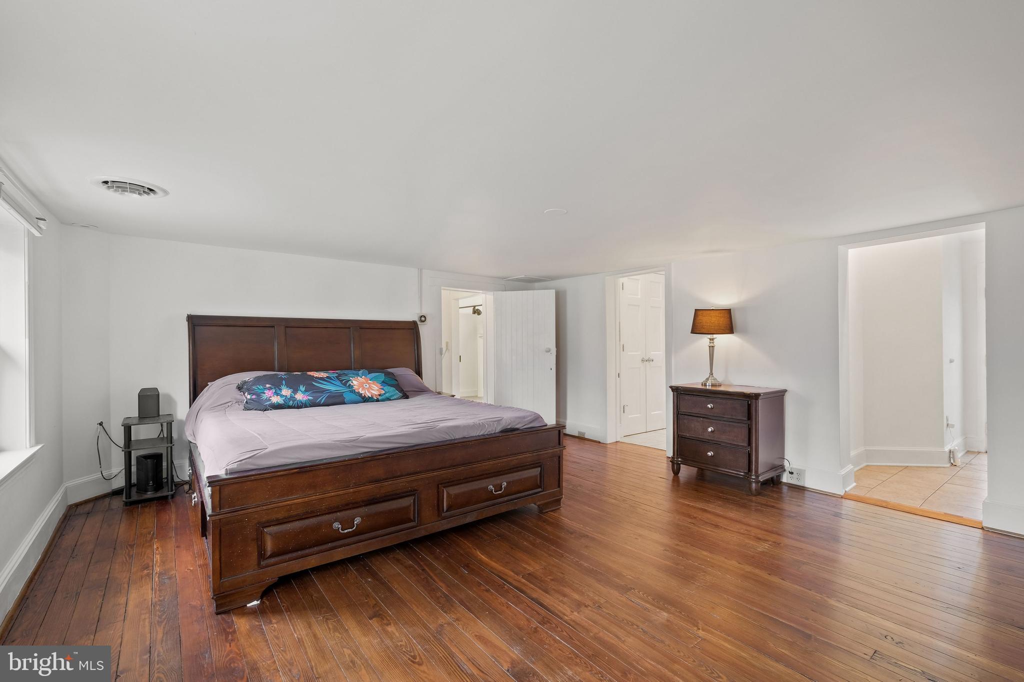 13500 Loy Wolfe Road Smithsburg, MD 21783 - Photo 11 of 34 Gallery Image 11