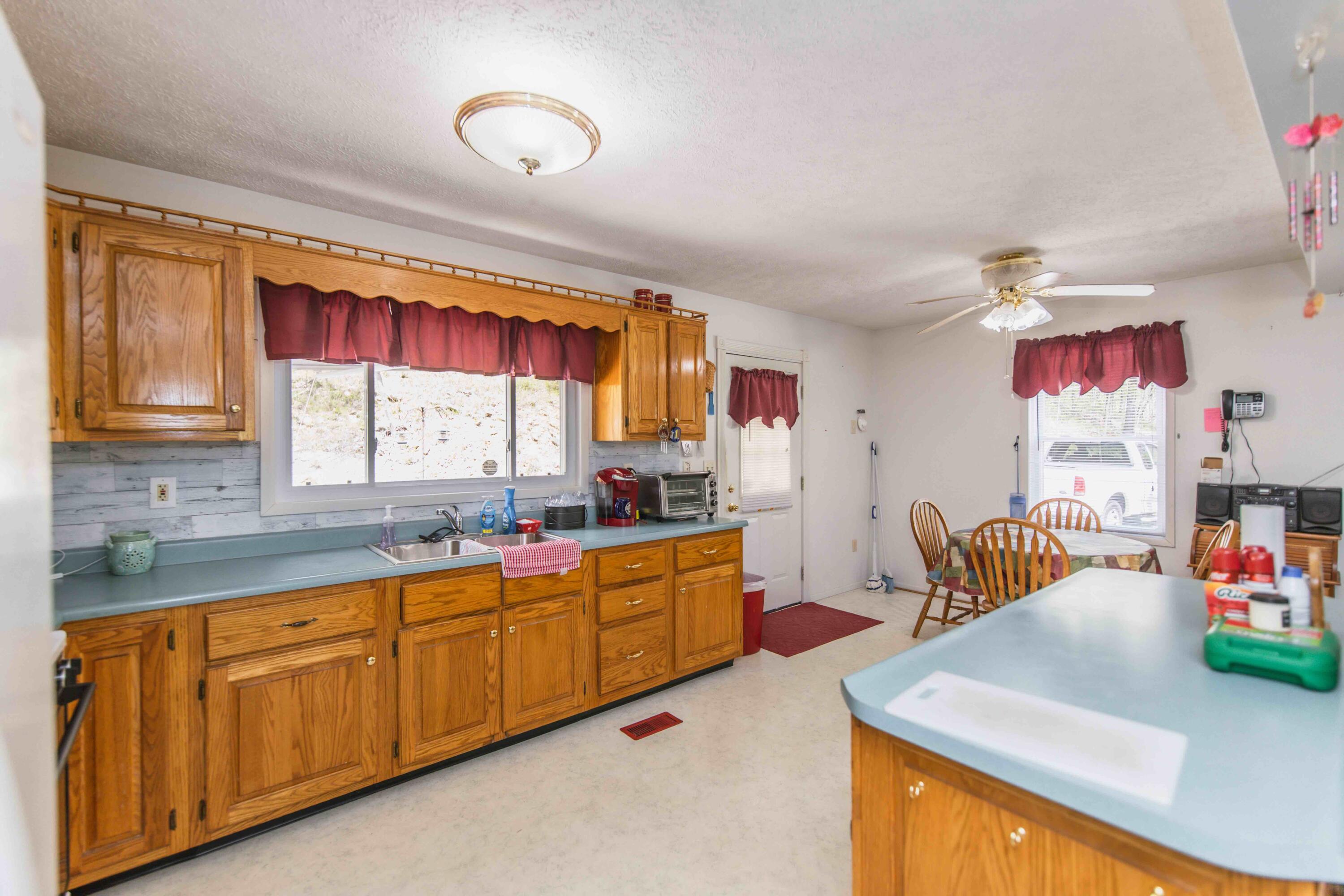 395 Cedar Point Ridge Road McKee, KY 40447 - Photo 16 of 31 118A396214