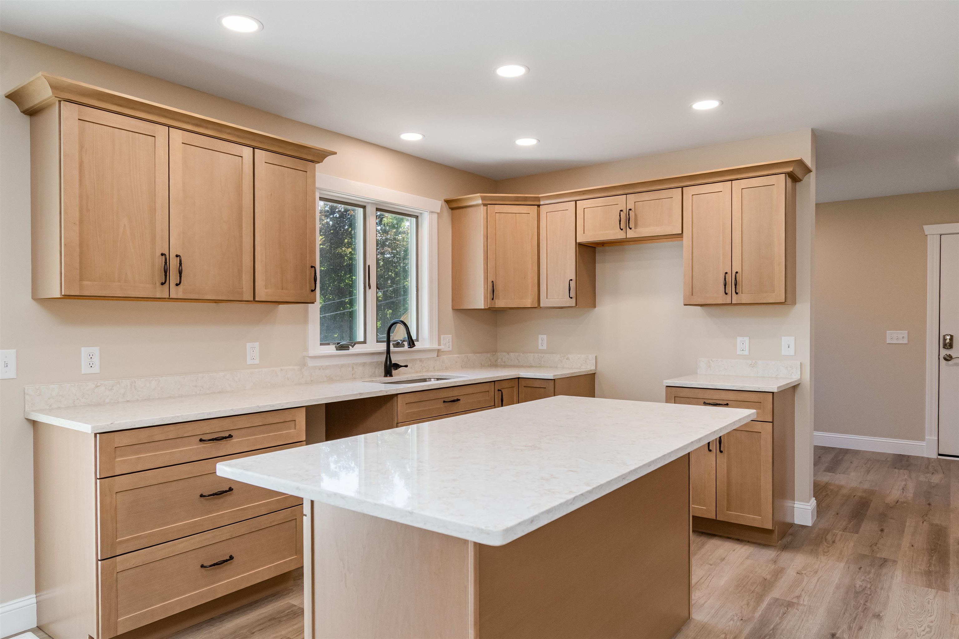 2159 Hathaway Point Road St. Albans Town, VT 05468 - Photo 11 of 60