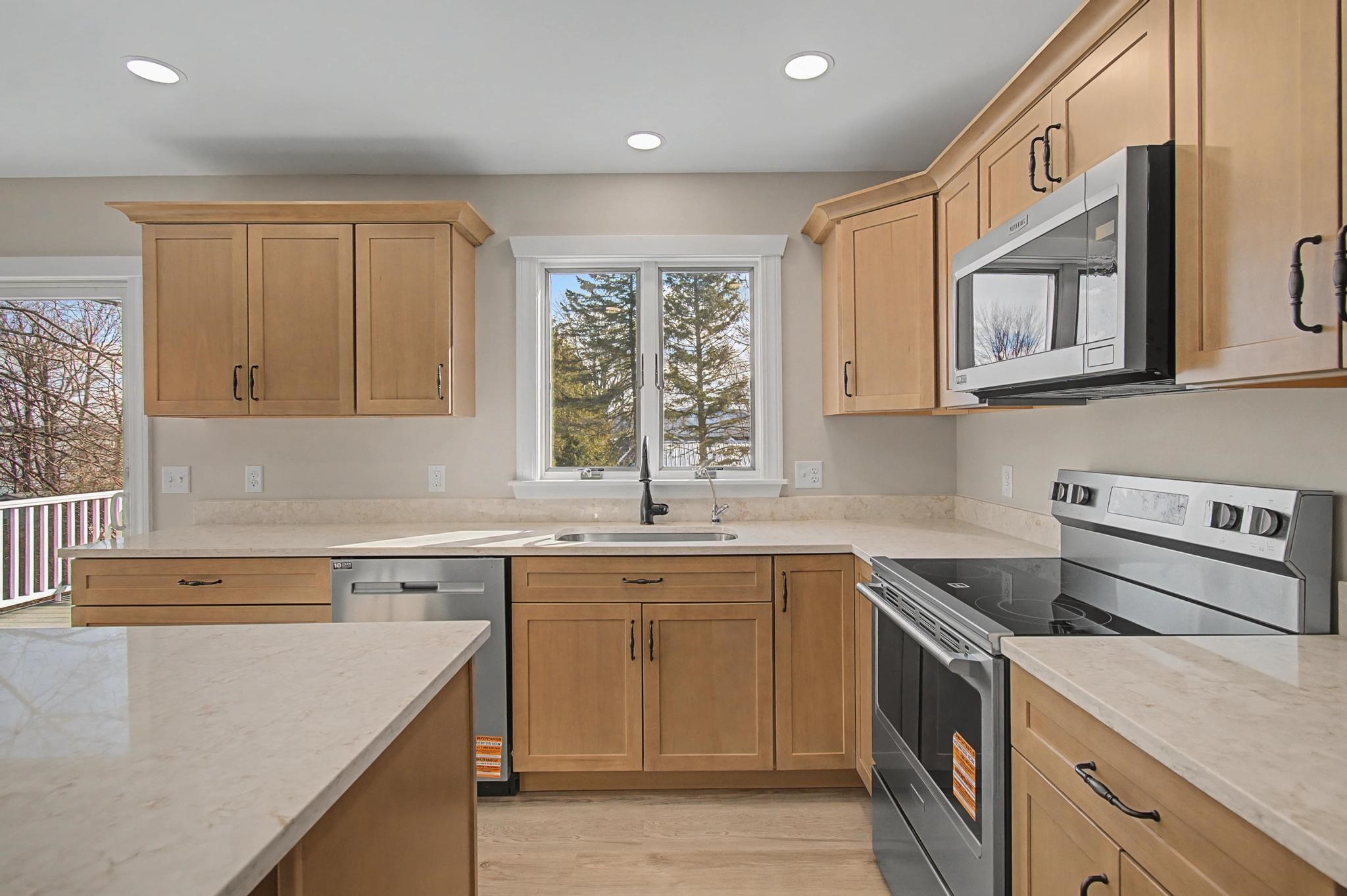 2159 Hathaway Point Road St. Albans Town, VT 05488 - Photo 17 of 60
