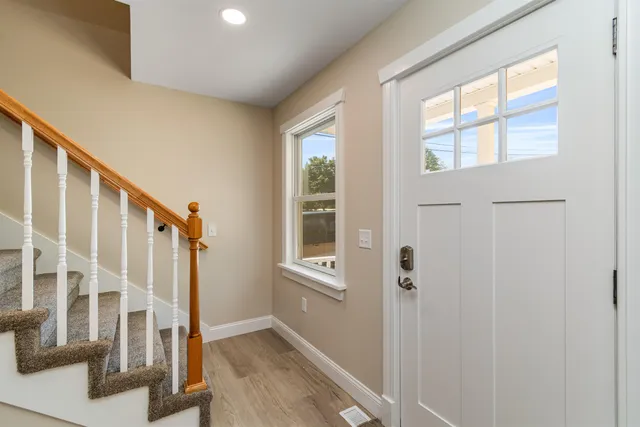 $575,000 | 2159 Hathaway Point Road, St. Albans Town, VT 05468