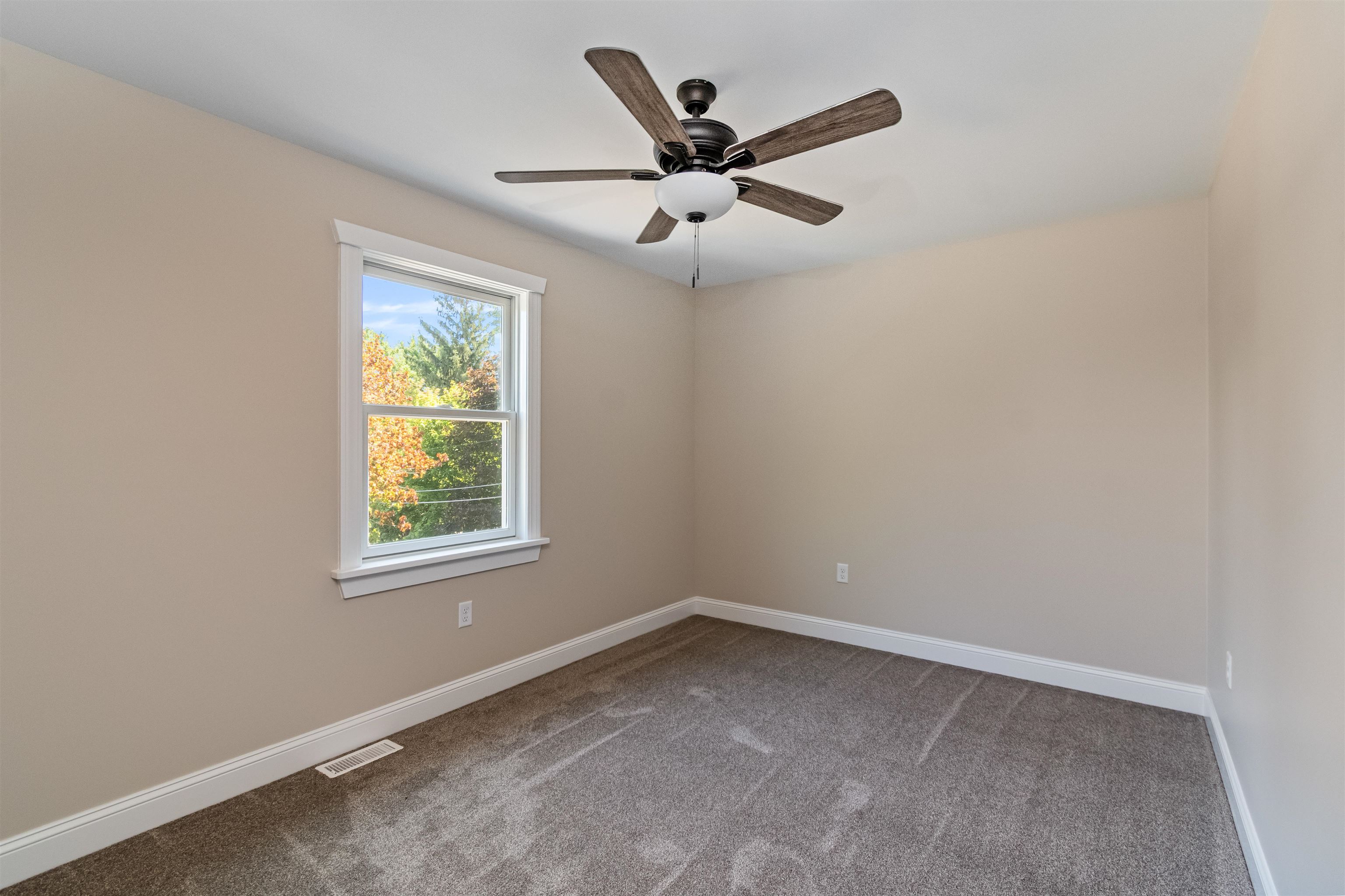 2159 Hathaway Point Road St. Albans Town, VT 05488 - Photo 39 of 71