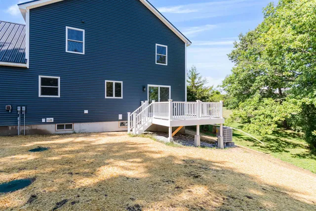 $575,000 | 2159 Hathaway Point Road, St. Albans Town, VT 05468