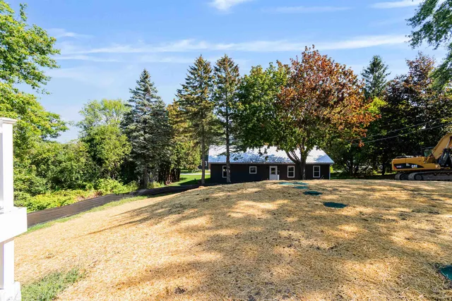 $575,000 | 2159 Hathaway Point Road, St. Albans Town, VT 05468