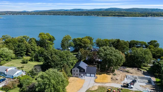 $575,000 | 2159 Hathaway Point Road, St. Albans Town, VT 05468