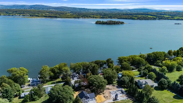 $575,000 | 2159 Hathaway Point Road, St. Albans Town, VT 05468