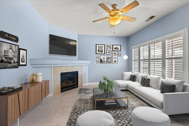 $549,000 | 342 Sunnyhill Drive, Turlock, CA 95382