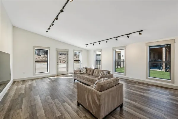 $1,299,000 | 8701 Zebra Crossing, Larue, TX 75770