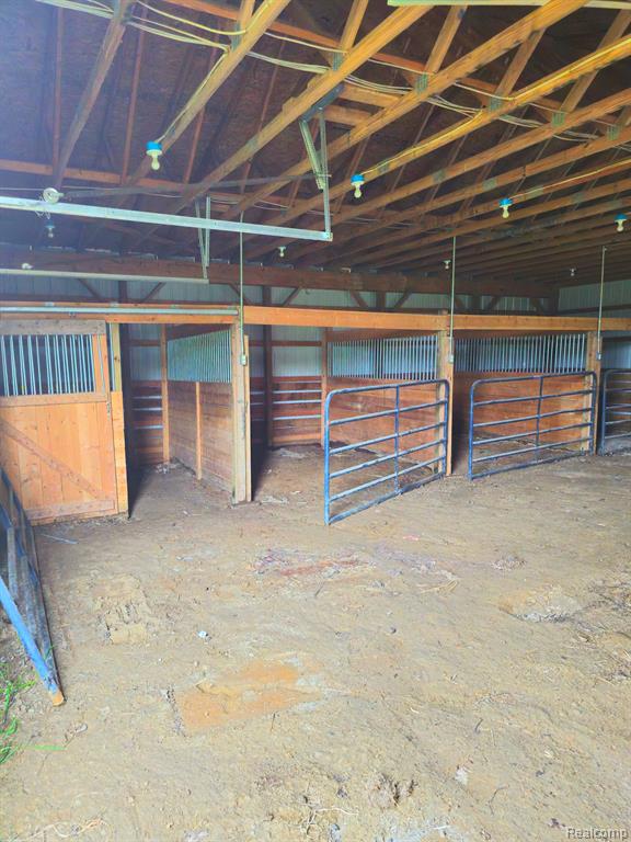 11040 Potter Road Flushing, MI 48433 - Photo 16 of 19