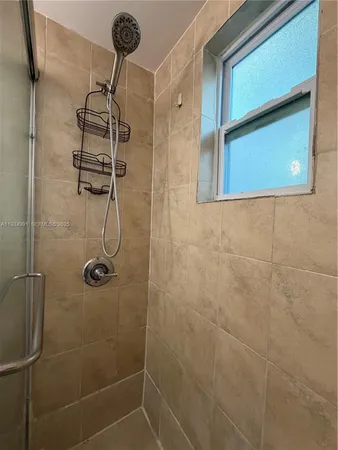 $1,550 | 7928 Harding Avenue, Unit 1, Miami Beach, FL 33141