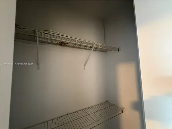 $1,550 | 7928 Harding Avenue, Unit 1, Miami Beach, FL 33141