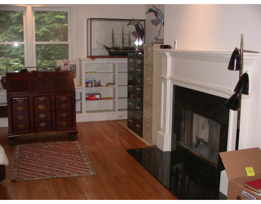 21 Forster Road Manchester, MA 01944 - Photo 5 of 9 Gallery Image 5