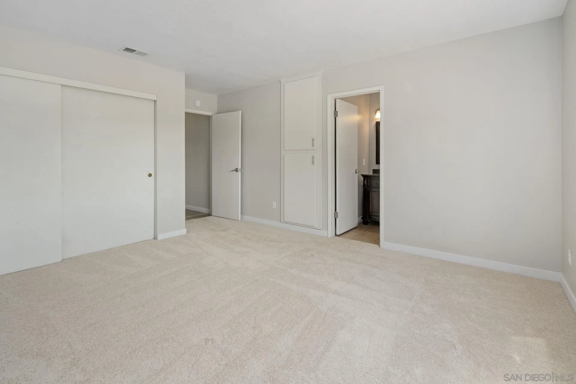 913 Buena Rosa Court Fallbrook, CA 92028 - Photo 18 of 45 a view of an empty room