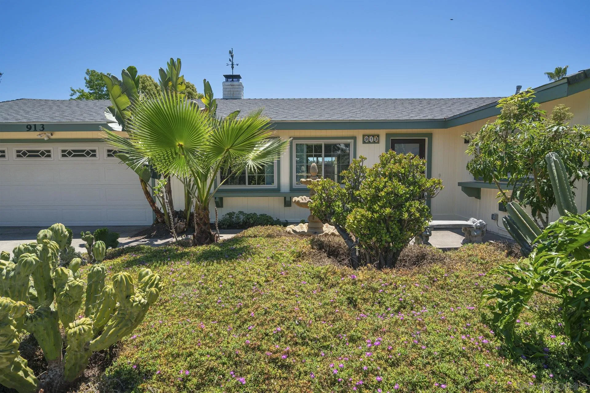 913 Buena Rosa Court Fallbrook, CA 92028 - Photo 37 of 45