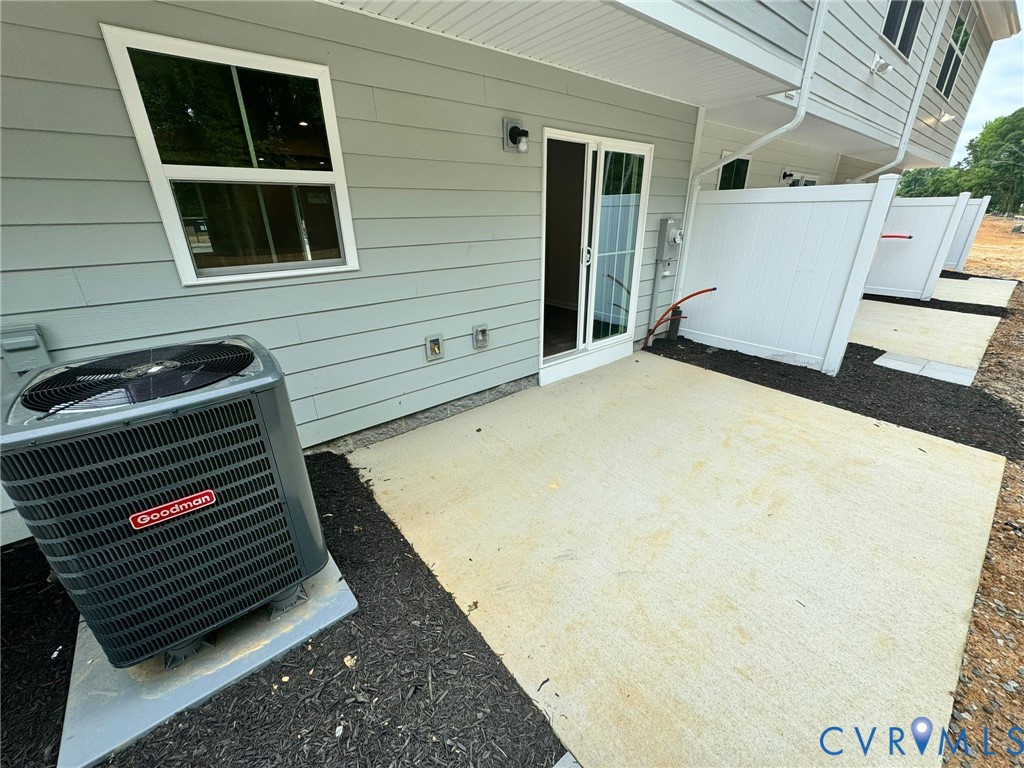 1144 Canterbury Rdg Road Richmond, VA 23224 - Photo 6 of 14