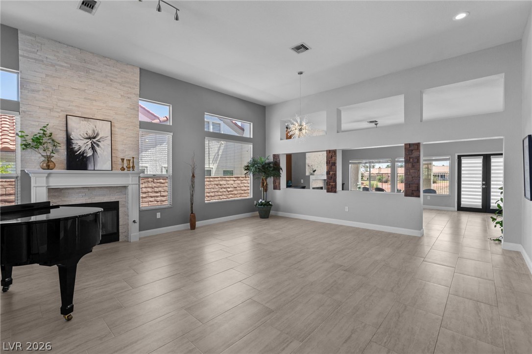 2900 Crown Ridge Drive Las Vegas, NV 89134 - Photo 10 of 80