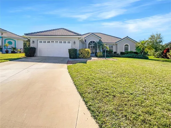 $470,000 | 890 Morgan Towne Way, Venice, FL 34292