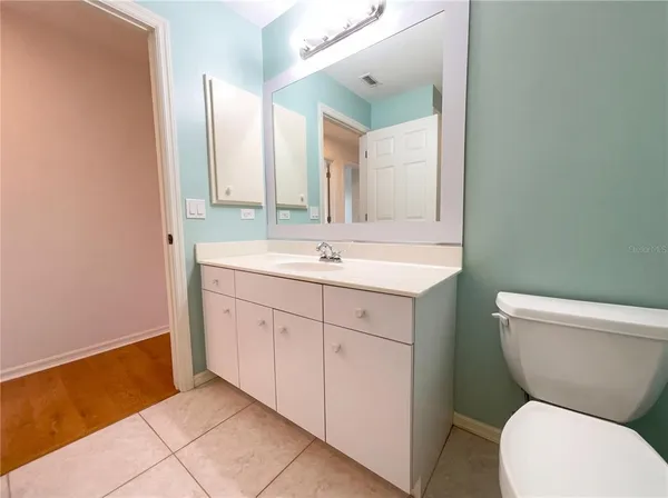 $470,000 | 890 Morgan Towne Way, Venice, FL 34292