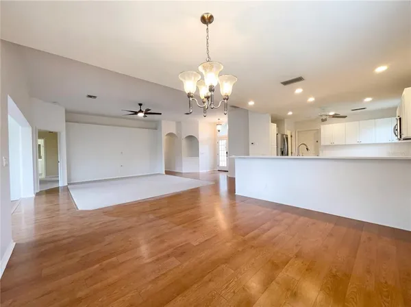 $470,000 | 890 Morgan Towne Way, Venice, FL 34292